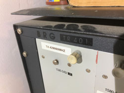 BRG TR401 szintézeres, EPROM-vezérelt URH rádió adó-vevő bázisállomás/átjátszó