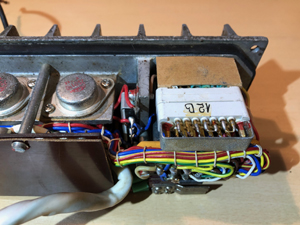 BRG 12-24/24 inverteres tápegység, BRG FM10-164 és BRG FM10-166 adó vevőhöz