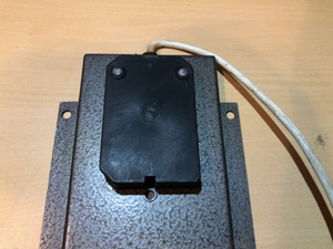 BRG 12/9V mobil üzemű tápegység, BRG FM10-165 MAROS-B adó vevőhöz