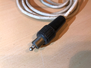 BRG 12/9V mobil üzemű tápegység, BRG FM10-165 MAROS-B adó vevőhöz