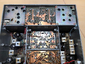 BRG FM10-160 elektroncsöves mobil URH adóvevő, kristályváltó (csatornaváltó) egység