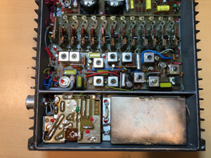 BRG FM10-164 mobil URH adó-vevő, teljesen tranzisztorizált, félvezetős, standard külső kezelős kivitel