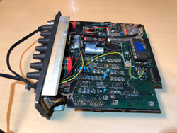 BRG TR321 szintézeres mobil adó-vevő készülék