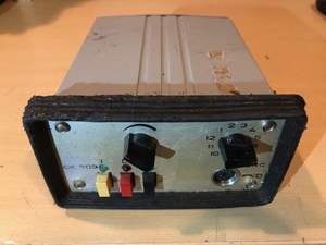 BRG GK303 beszédtitkosítóval ellátott gépkocsi kezelő egység, BM belügyminisztériumi használatra