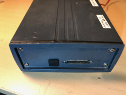 BRG TR331BTS szintézeres mobil URH adó-vevő készülék