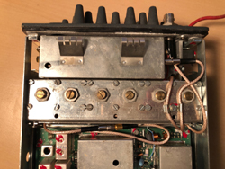 BRG TR331BTS szintézeres mobil URH adó-vevő készülék