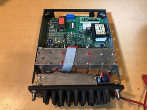 BRG VHE330 vonalhosszabbító URH adó-vevő egység, előfizetői állomás