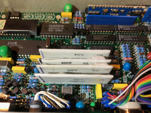 MultiCom Kft. által gyártott BM belügyminisztériumi ORFK MRKB-2 adó-vevő állomás