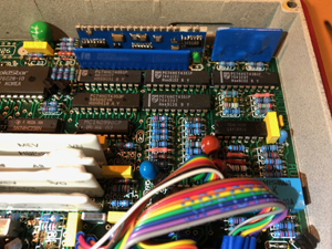 MultiCom Kft. által gyártott BM belügyminisztériumi ORFK MRKB-2 adó-vevő állomás